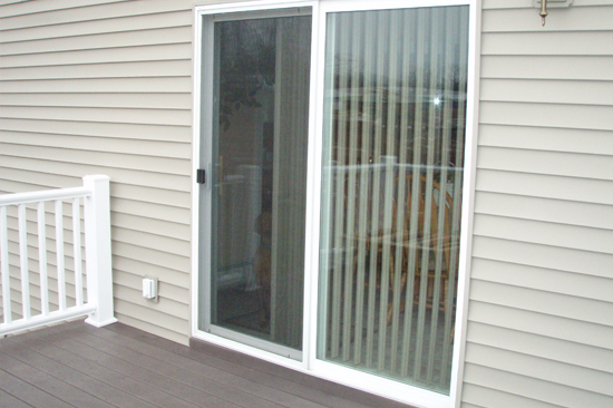 Brownsville-screen-door-repair